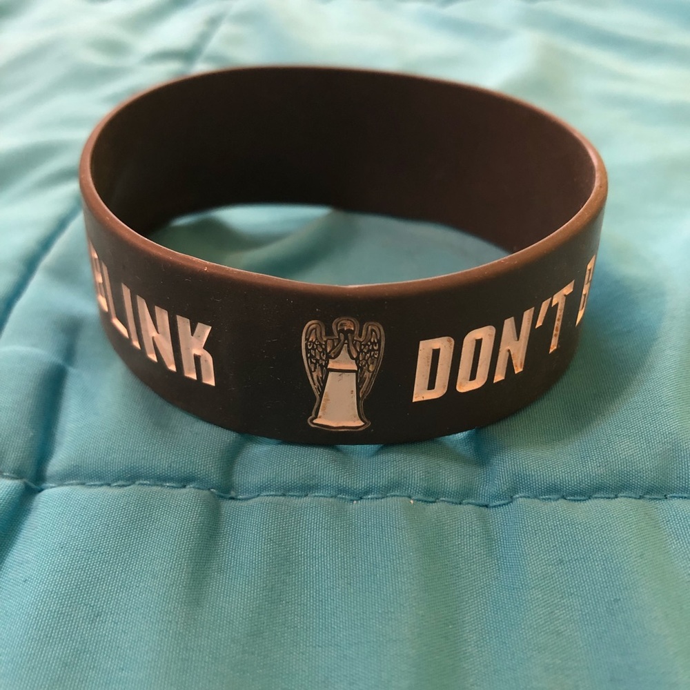 Doctor Who DON’T BLINK rubber bracelet